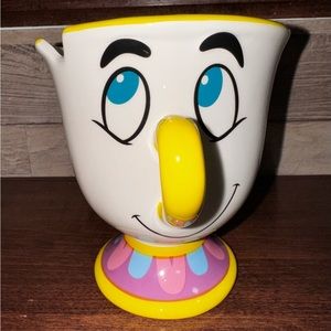 Super Cute 🥰 Disney  Beauty & The Beast 20 oz Beauty & the Beast Chip Mug - NEW